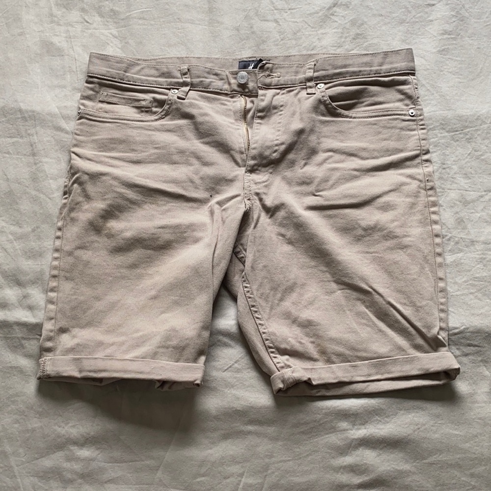 H&M men’s shorts